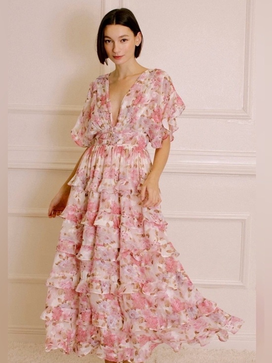 Storia Dresses & Skirts - Storia Pink Floral Tiered Maxi Dress with Deep V